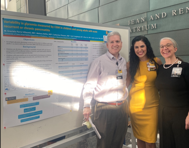 Endocrinology Fellows presenting her research