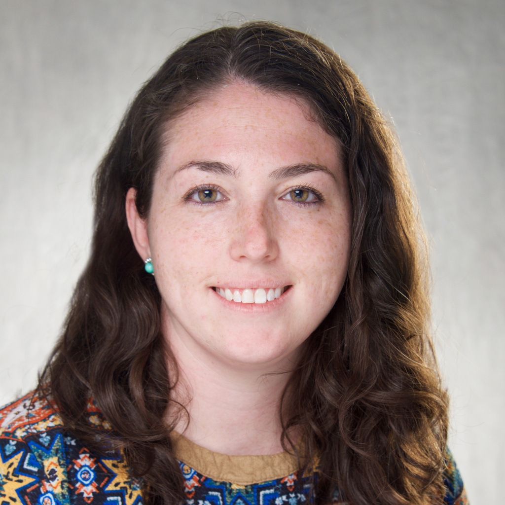 Catherina T Pinnaro, MD
